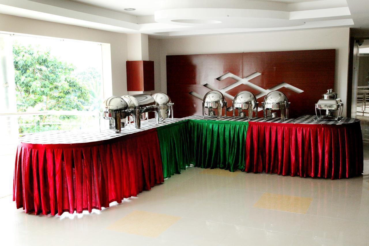 Parassinikkadavu Hotel Polariz מראה חיצוני תמונה