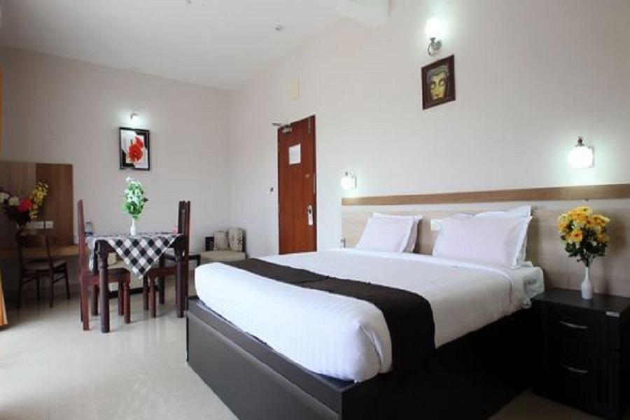Parassinikkadavu Hotel Polariz מראה חיצוני תמונה